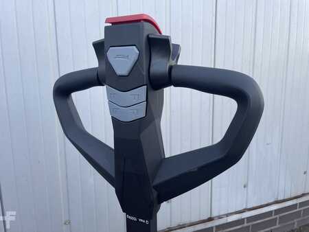 Niederhubwagen 2025  Toyota Tyro LHE150 (12)