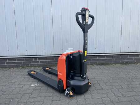 Niederhubwagen 2025  Toyota Tyro LHE150 (5)