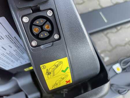 Niederhubwagen 2025  Toyota Tyro LHE150 | FABRIKNEU 2025 (15)