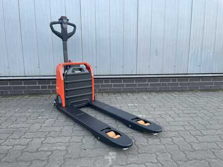 Niederhubwagen 2025  Toyota Tyro LHE150 | FABRIKNEU 2025 (4)