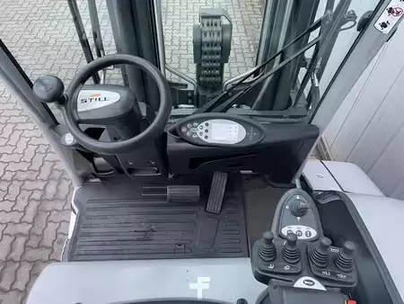 Eléctrica de 4 ruedas 2019  Still RX60-60 | Battery 96% | Only 140 hours! (12)