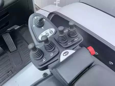 Eléctrica de 4 ruedas 2019  Still RX60-60 | Battery 96% | Only 140 hours! (13)