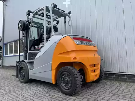 Eléctrica de 4 ruedas  Still RX60-60 | Battery 96% | Only 140 hours! (5)