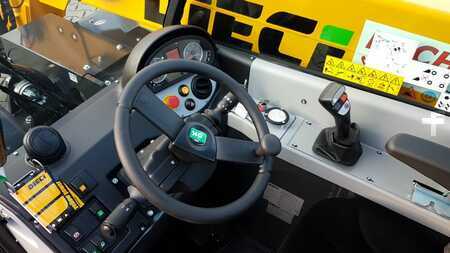 Teleskopstapler-Starr  Dieci Apollo 25.6 Agri Mini only for rent / nur zu mieten (10)