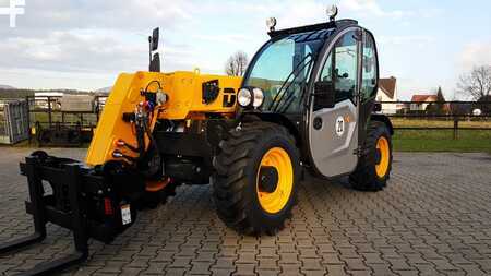 Teleskopstapler-Starr  Dieci Apollo 25.6 Agri Mini only for rent / nur zu mieten (3)