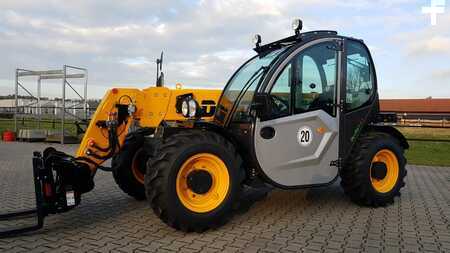 Teleskopstapler-Starr  Dieci Apollo 25.6 Agri Mini only for rent / nur zu mieten (6)