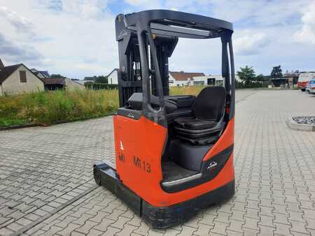 Schubmaststapler  Linde R14 (4)