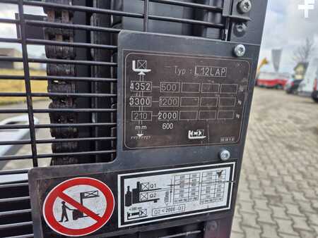 Hochhubwagen  Linde L12LAPi Batterie aus 2023 (16)