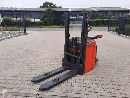 Hochhubwagen  Linde L16Api (1)