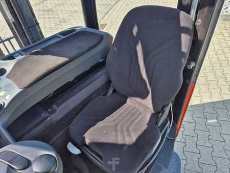 Skjutstativtruck 2016  Linde R20HD-01 (13)