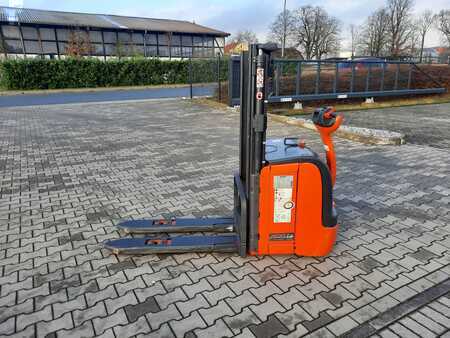 Ruční vysokozdvižný vozík 2013  Linde L14 nur 402 Std Batterie 01/22 (6)