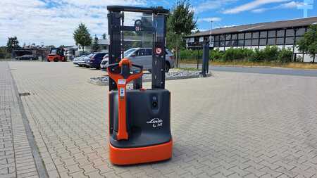 Ruční vysokozdvižný vozík 2020  Linde L14C (3)