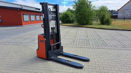 Ruční vysokozdvižný vozík 2020  Linde L14C (5)