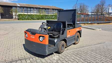 Chariot tracteur - Linde P250 (12)