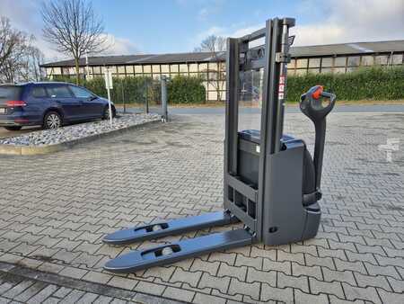 Ledestabler 2017  Linde L10B Batterie NEU (1)