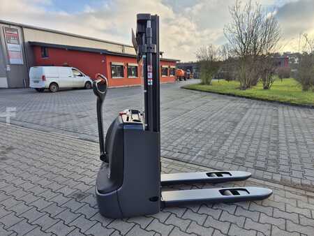 Ledestabler 2017  Linde L10B Batterie NEU (8)