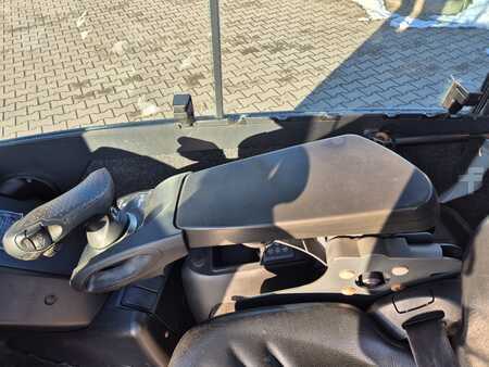 Dieselstapler 2017  Still RX70-25 (15)