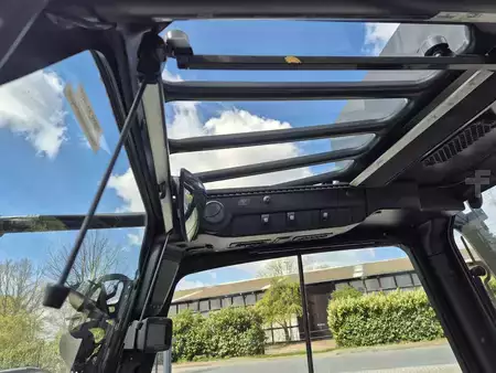 Chariots électriques à 4 roues 2019  Linde E50HL (16)
