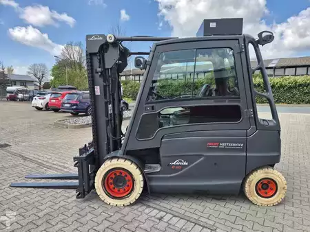 Chariots électriques à 4 roues 2019  Linde E50HL (2)