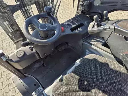 Carrelli elettrici 4 ruote 2018  Linde E35L (15)