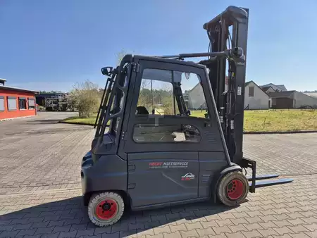 Carrelli elettrici 4 ruote 2018  Linde E35L (8)