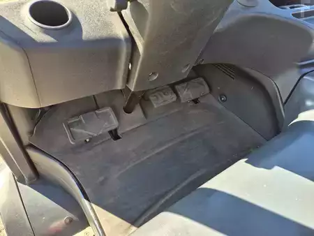 Carrelli elettrici 4 ruote 2017  Linde E35HL (15)