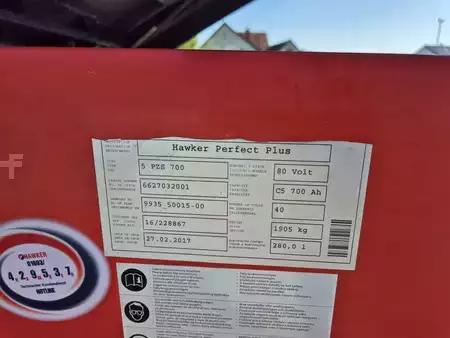 Carrelli elettrici 4 ruote 2017  Linde E35HL (19)