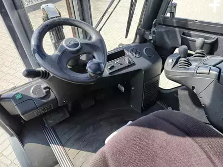 Diesel truck 2018  Linde H25D-02 (12)