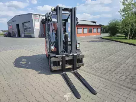 Diesel truck 2018  Linde H25D-02 (8)