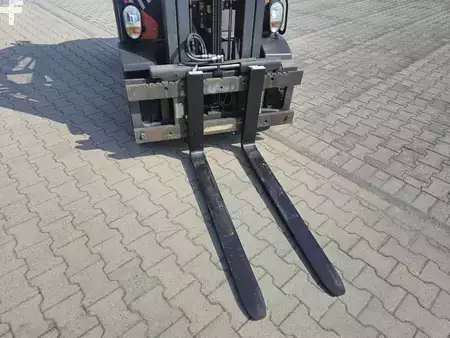 Diesel truck 2018  Linde H25D-02 (9)