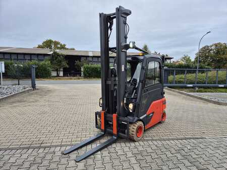 4-wiel elektrische heftrucks 2020  Linde E20PL (11)