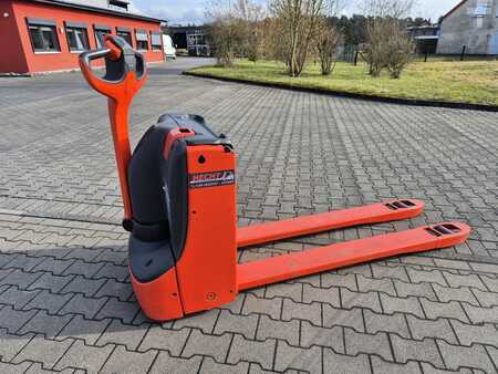 Niederhubwagen  Linde T16 1700mm / Batterie NEU (7)