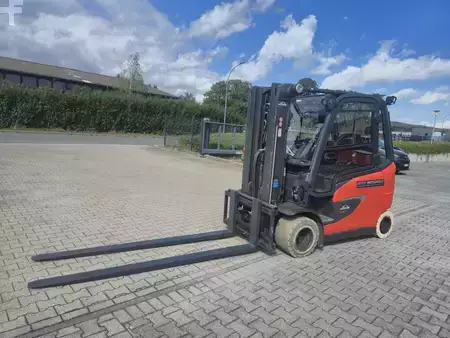 Elektro 4 Rad 2023  Linde E35HL (1)