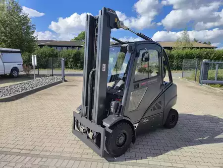 Empilhador diesel 2018  Linde H35D-02 (1)