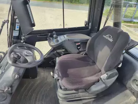Empilhador diesel 2018  Linde H35D-02 (12)