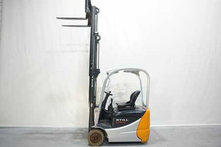 Chariots électriques à 3 roues 2010  Still RX50-13 Triplex 3.Ventil (1)