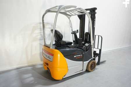 Chariots électriques à 3 roues 2010  Still RX50-13 Triplex 3.Ventil (5)