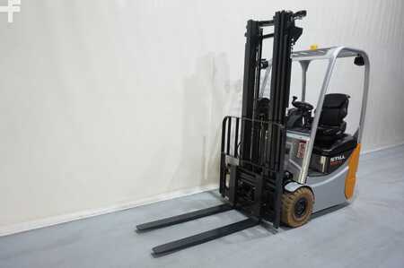 Elektro tříkolové VZV 2021  Still RX50-10 Compact Triplex 3.Ventil (4)