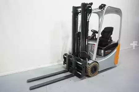 Elektromos 3 kerekű 2017  Still RX50-15 Triplex   3.+4. Ventil ZVG Akku 2022 (4)