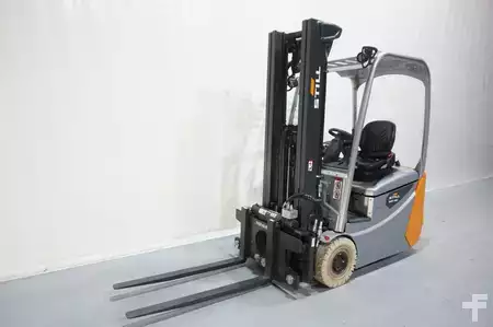 Chariots électriques à 3 roues 2024  Still RXE16C Triplex  Drehgerät Kühlhaus neuwertig (4)