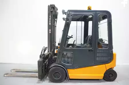 Elektromos 4 kerekű 2005  Still R60-25 L Triplex 3.+4. Ventil ZVG Akku Bj. 2022 (3)