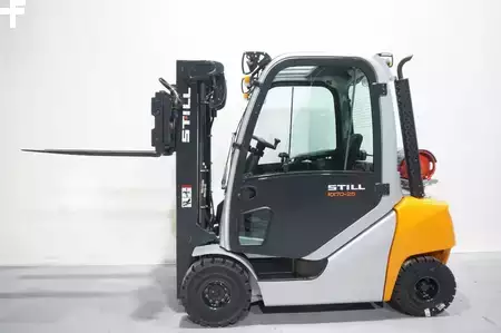 Carretilla elevadora GLP 2017  Still RX70-25T Triplex Kabine 3.+4. Ventil ZVG (2)