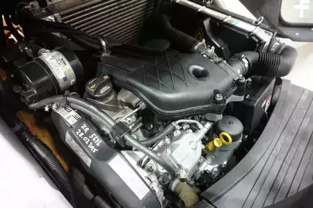 Carretilla elevadora diésel 2015  Still RX70-16D Triplex Kabine DPF erst 576 std (8)