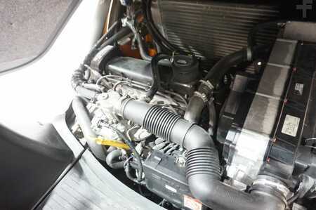 LPG Forklifts 2018  Still RX70-16T Triplex 3.+4. Ventil Kabine (8)