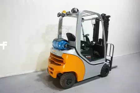 Gas gaffeltruck 2017  Still RX70-20T Triplex 3.+4. Ventil (5)