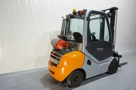 Treibgasstapler 2008  Still RX70-30T Tele 3.+4. Ventil Kabine (4)