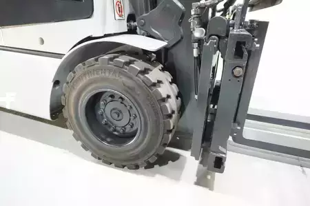 Chariots élévateurs diesel 2020  Still RX70-30D Triplex 3.+4. Ventil Kabine DPF Klima (9)
