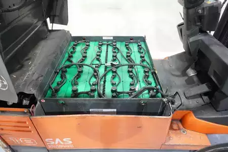 Chariots électriques à 3 roues 2007  Toyota 7FBEF18 (6)