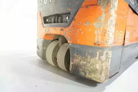 Chariots électriques à 3 roues 2007  Toyota 7FBEF18 (9)