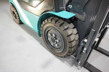 Diesel Forklifts 2023  Baoli Baoli KBD25 / KION neu Triplex  Kabine Heizung (9)